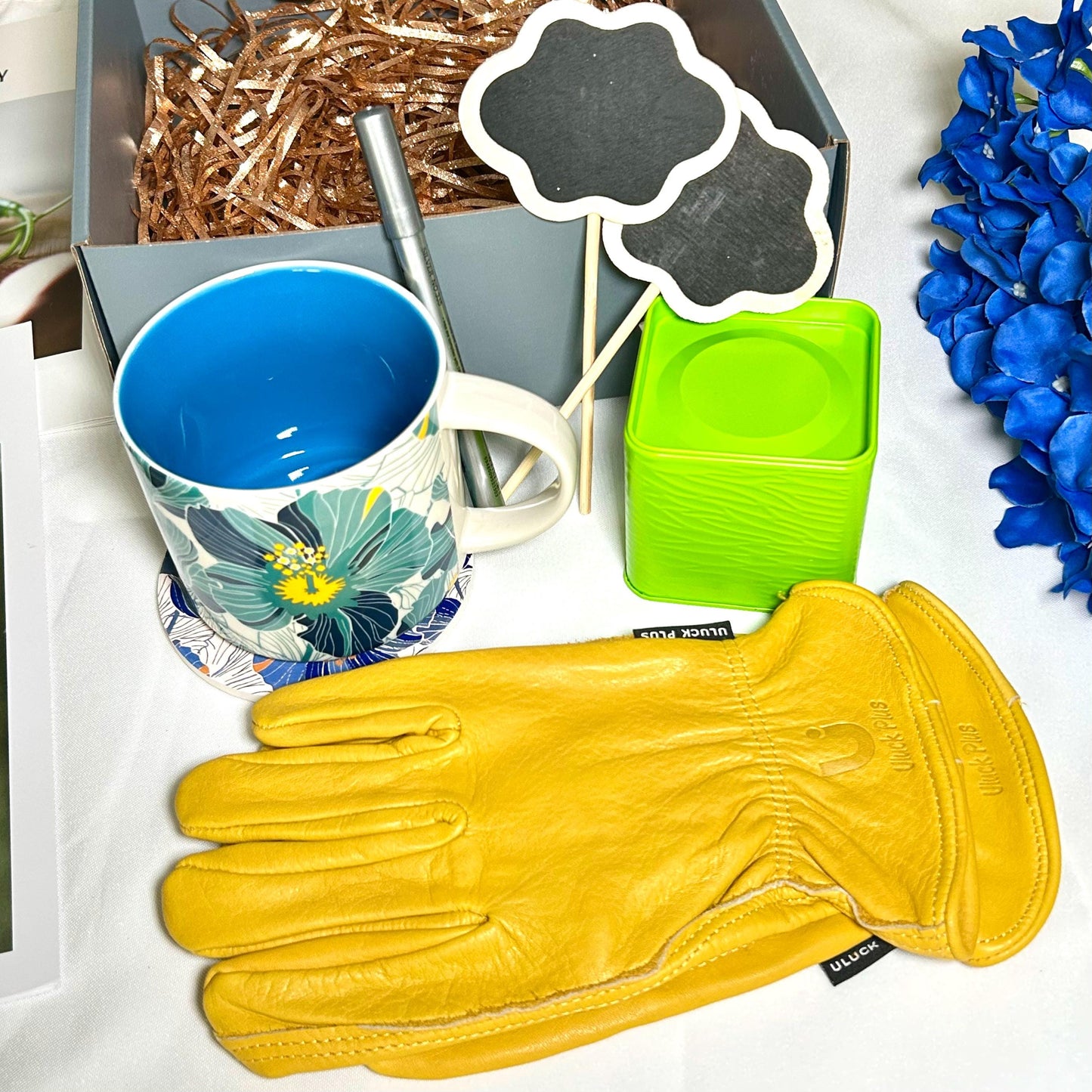 Personalized gift box with Mug, Leather Gloves, Tea & More All Occasion Gift Set for Garden lover, Man/Woman